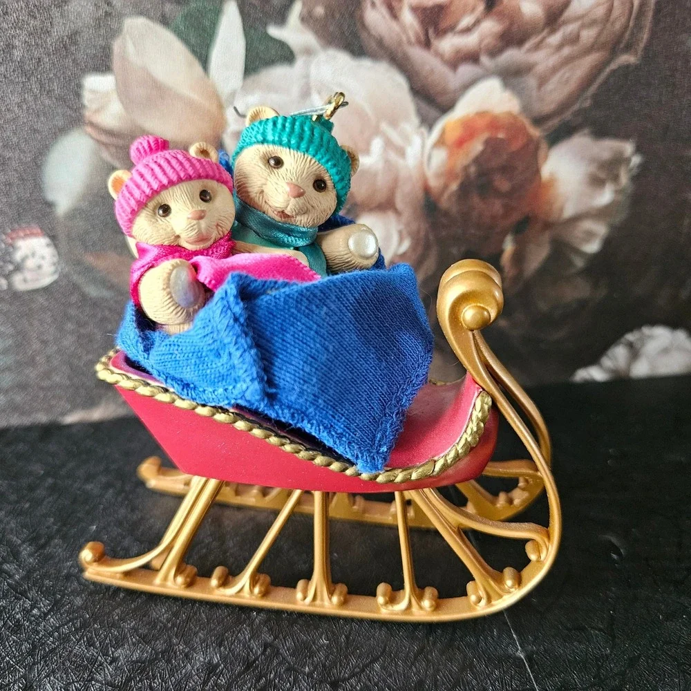 Vtg Hallmark Keepsake Our First Christmas Together‎ Ornament - 1994 - With Box